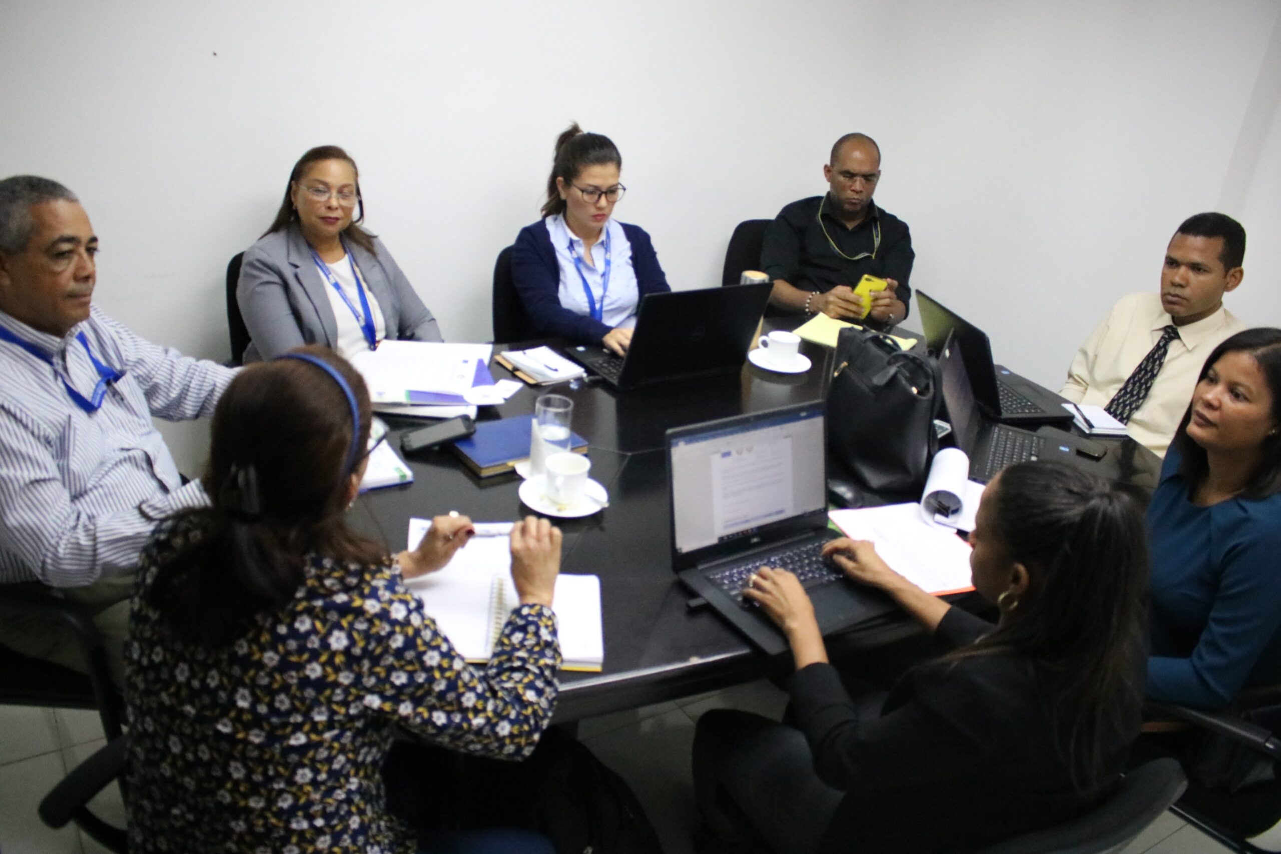 El Instituto Geográfico Nacional "José Joaquín Hungría Morell" se reune con coordinadores del Proyecto para el Fortalecimiento de la Gestión de Riesgos ante Desastres en la República Dominicana