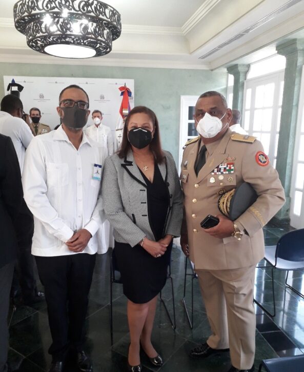 IGN-JJHM participa en firma del acuerdo de delimitación marítima entre la República Dominicana y el Reino de los Países Bajos.