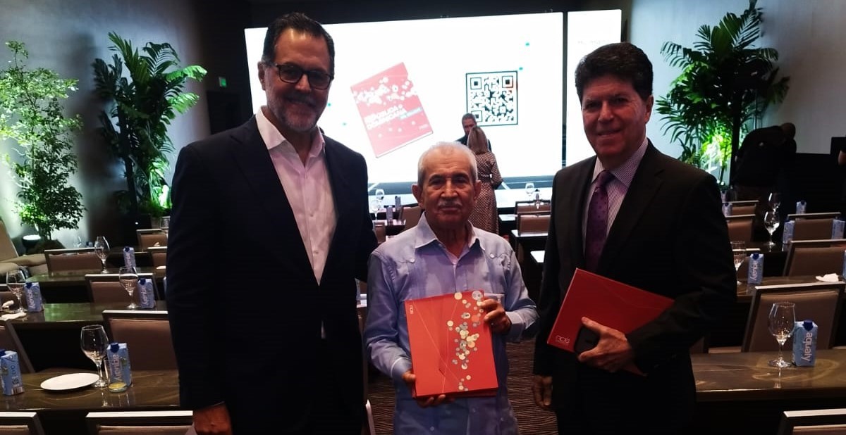 Lic. Bolívar Troncoso Morales realiza valiosos aportes al desarrollo del libro "Hacia una República Dominicana Más Resiliente"